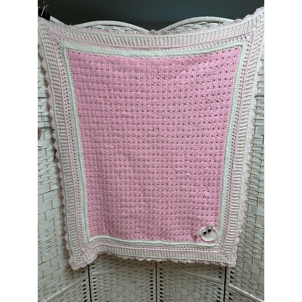 GORGEOUS hand crochet baby blanket Light‎ Rose Pink & Cream Afghan Shell Owl